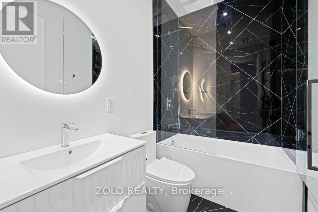 52 Child Drive, Aurora, Ontario  L4G 1Y5 - Photo 26 - N12565442