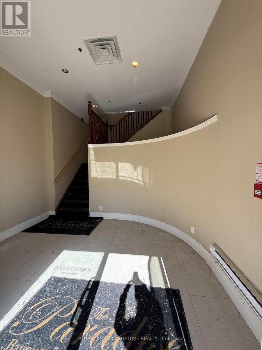 2nd Flr - Rear Entrance - 7601 Jane Street, Vaughan, Ontario  L4K 1X2 - Photo 3 - N12566838