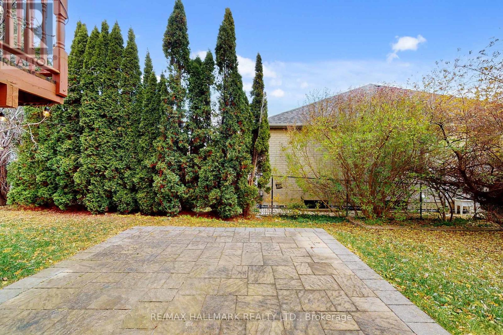 20 Palomino Drive, Richmond Hill, Ontario L4C 0P8 - Photo 43 - N12566844