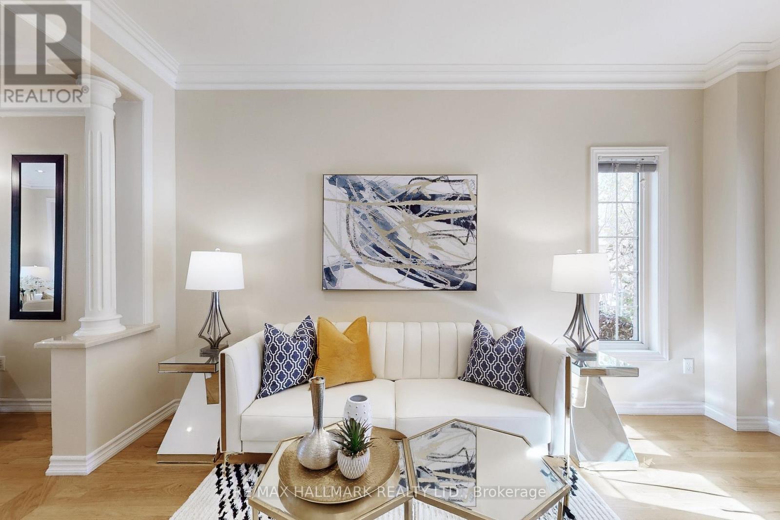 20 Palomino Drive, Richmond Hill, Ontario L4C 0P8 - Photo 6 - N12566844