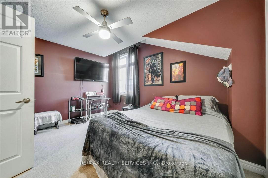 2 Kennedy Boulevard, New Tecumseth, Ontario  L9R 0L4 - Photo 28 - N12566858