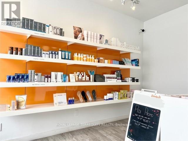 106 Main Street N, Markham, Ontario  L3P 1Y1 - Photo 3 - N12566898