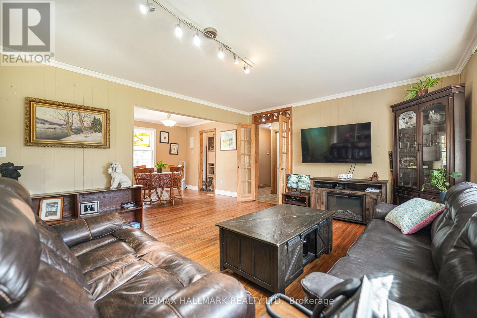 10246 Old Shiloh Road, Georgina, Ontario  L0E 1N0 - Photo 5 - N12566900