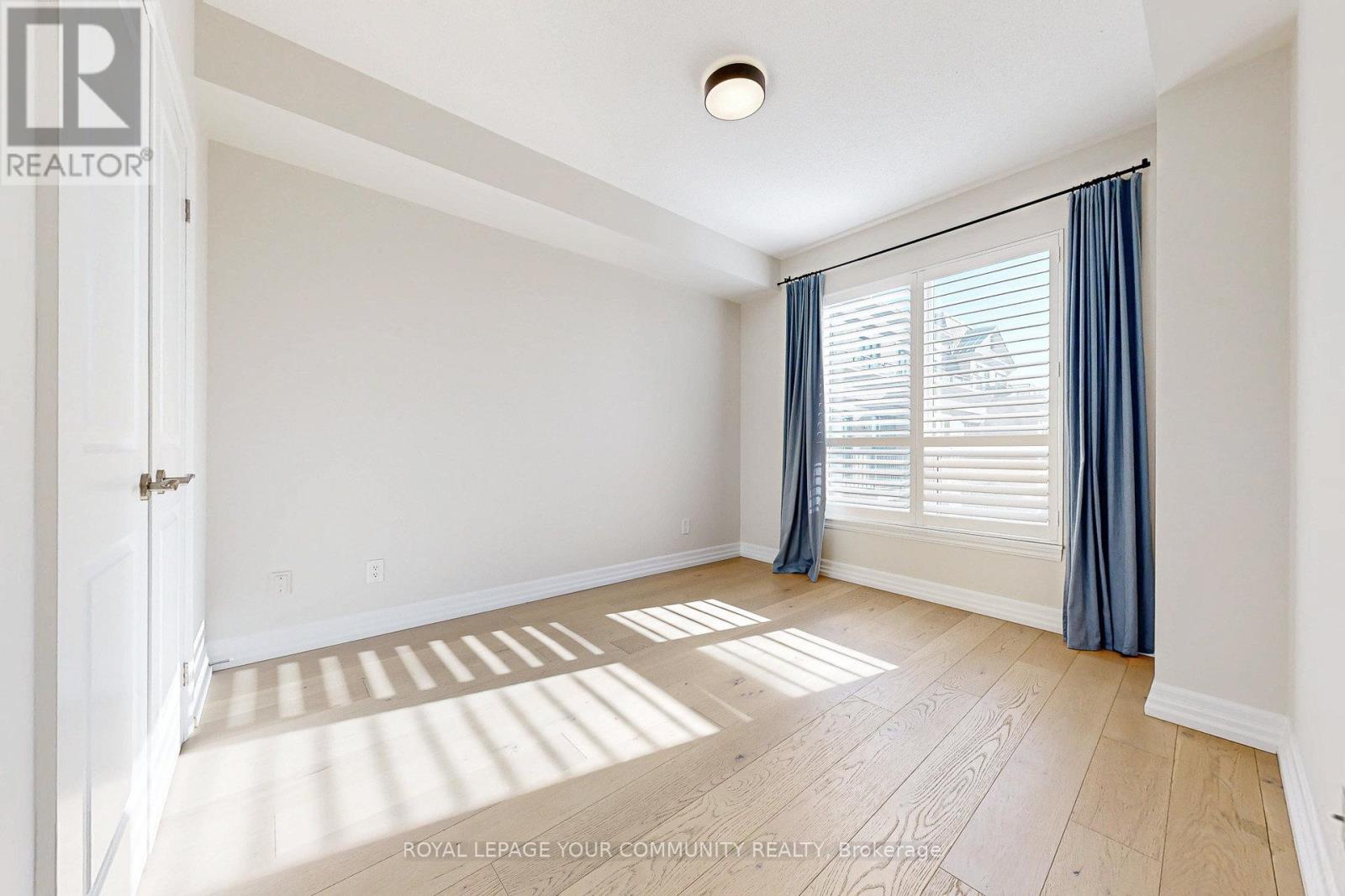 403 - 180 John West Way, Aurora, Ontario  L4G 0R3 - Photo 21 - N12566930