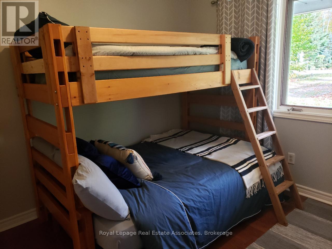 74 Moreau Parkway, Tiny, Ontario  L9M 0H3 - Photo 16 - S12566872