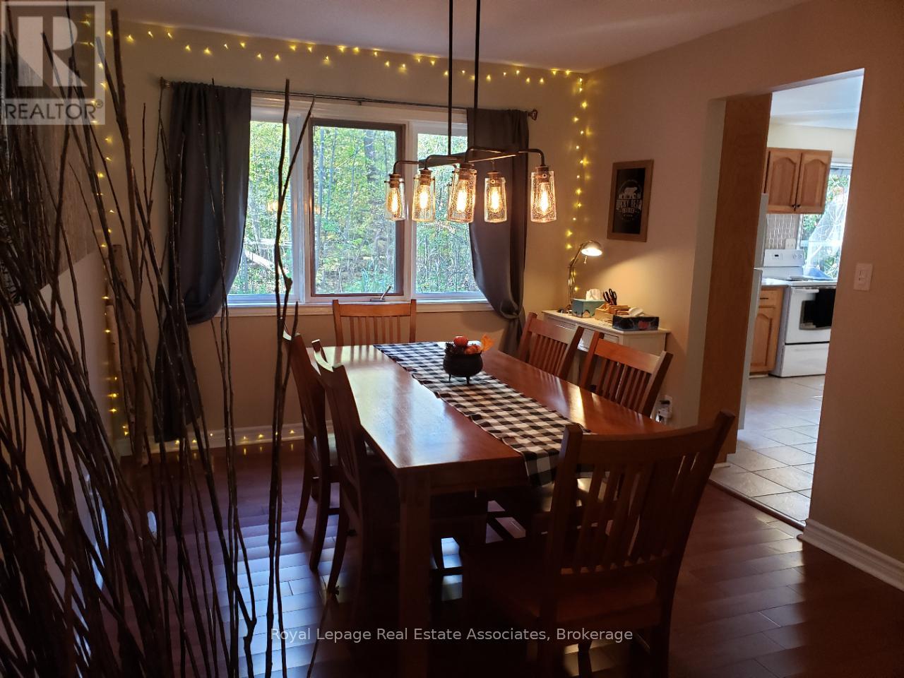 74 Moreau Parkway, Tiny, Ontario  L9M 0H3 - Photo 7 - S12566872