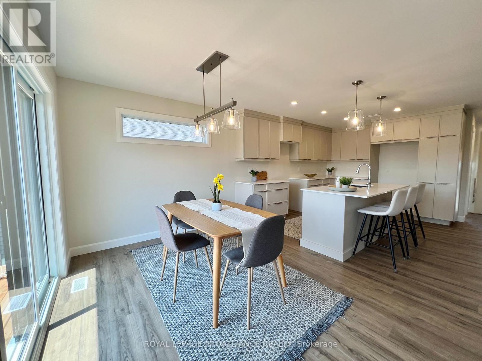 6 Horton Court, Belleville, Ontario  K8P 0H3 - Photo 6 - X12288667