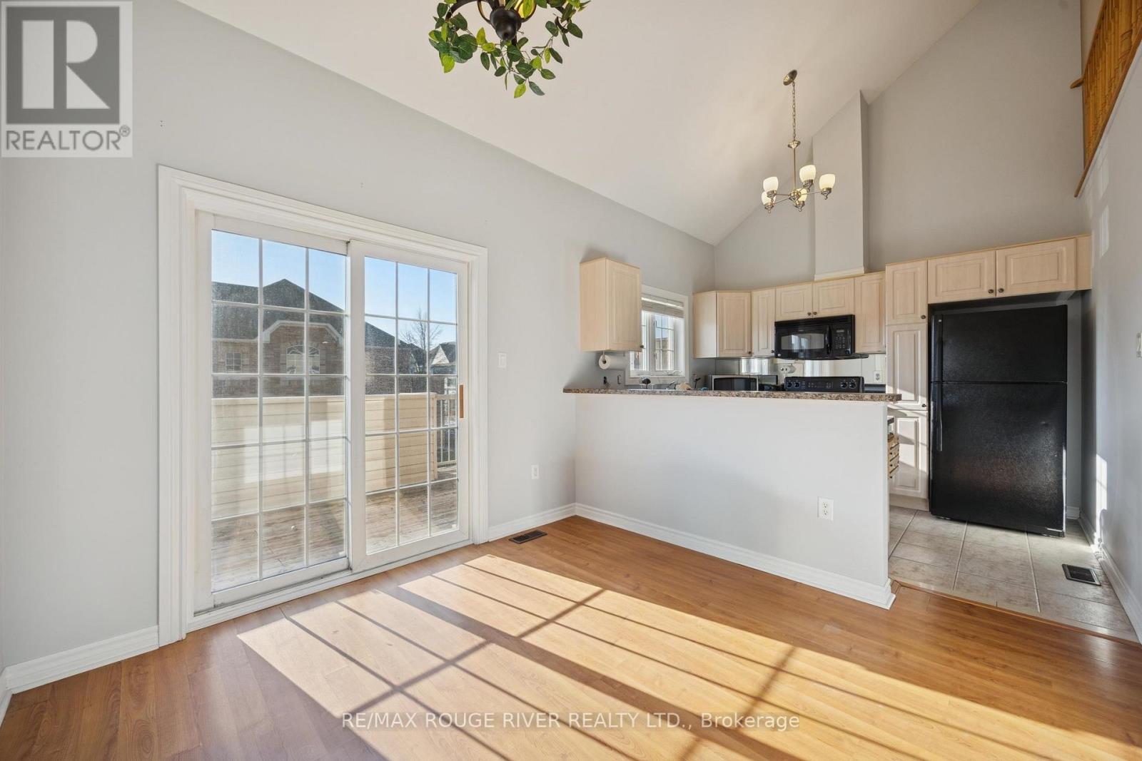 131 Kenneth Hobbs Avenue, Whitby, Ontario L1R 0E3 - Photo 13 - E12566172