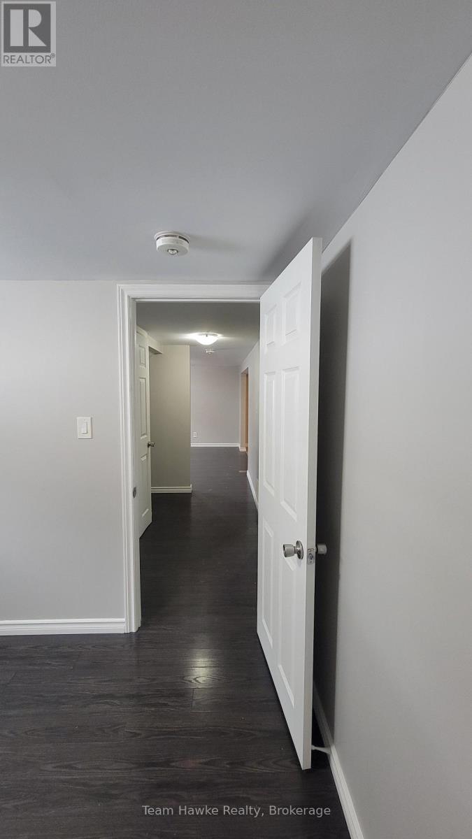 830 Birchwood Drive, Midland, Ontario  L4R 4Y2 - Photo 11 - S12567114