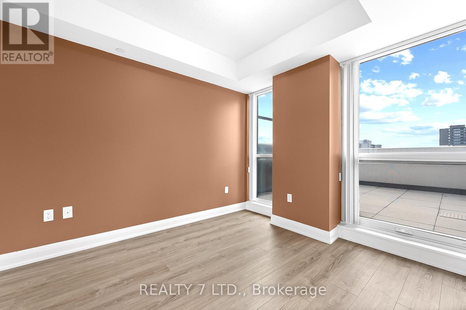 838 - 26 Gibbs Road, Toronto, Ontario  M9B 0E3 - Photo 22 - W12566786