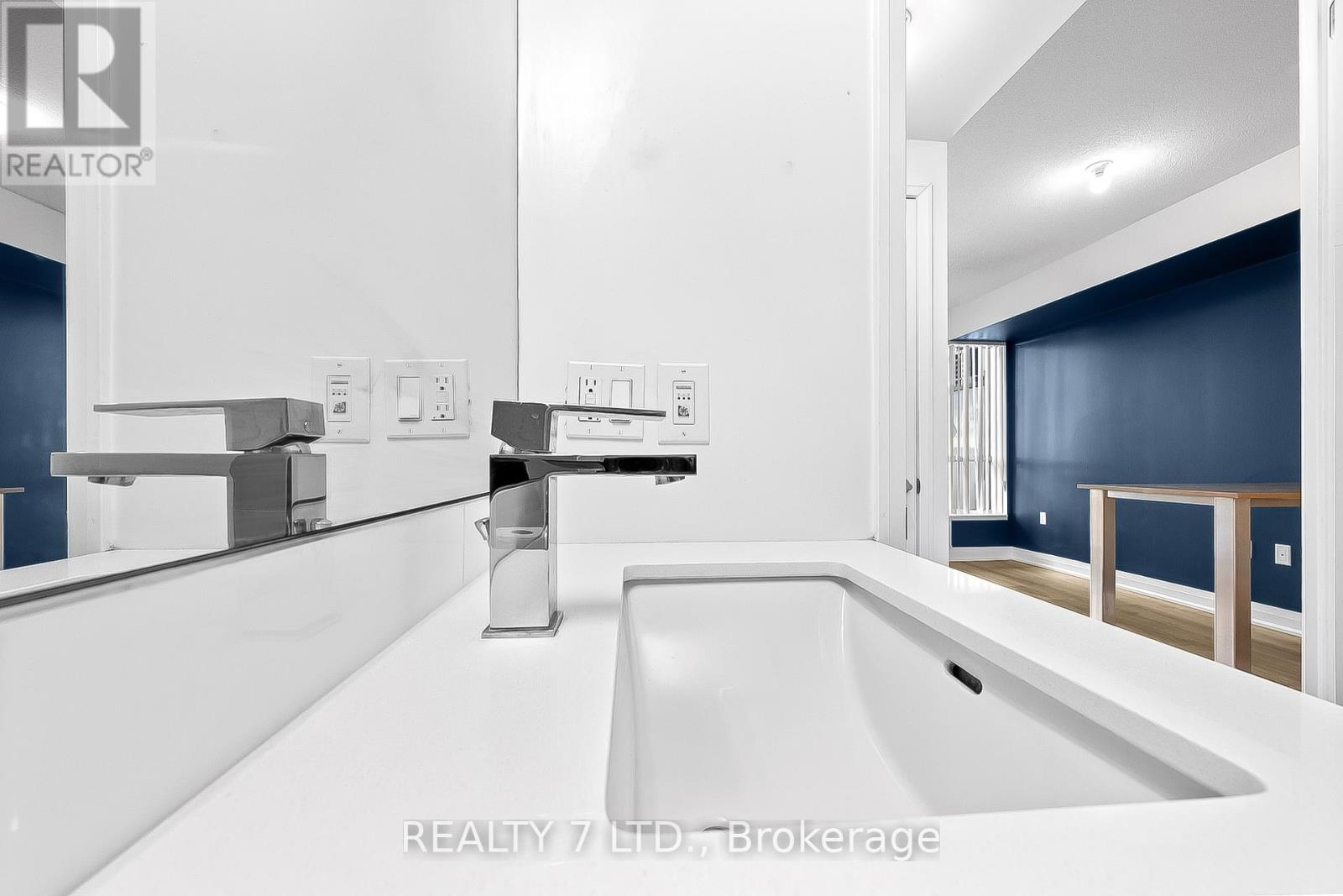 838 - 26 Gibbs Road, Toronto, Ontario  M9B 0E3 - Photo 28 - W12566786