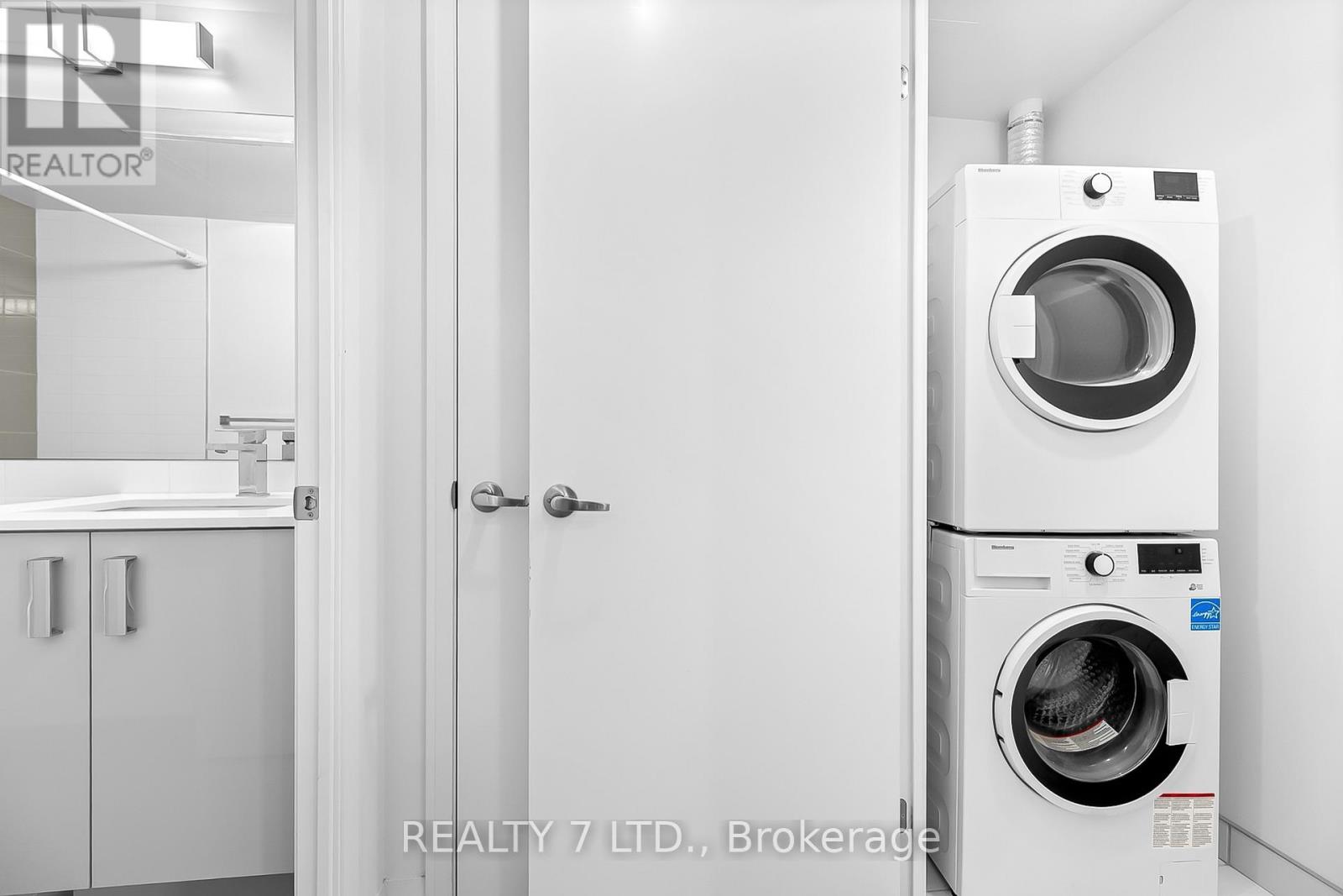 838 - 26 Gibbs Road, Toronto, Ontario  M9B 0E3 - Photo 29 - W12566786