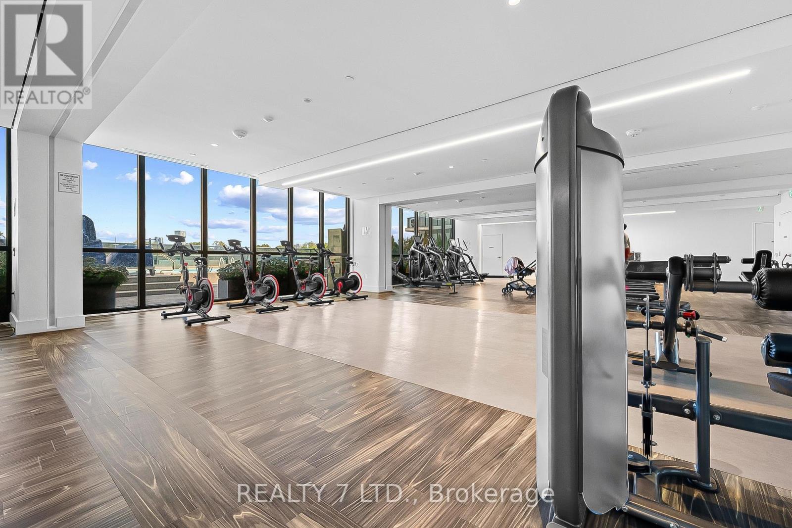 838 - 26 Gibbs Road, Toronto, Ontario  M9B 0E3 - Photo 44 - W12566786