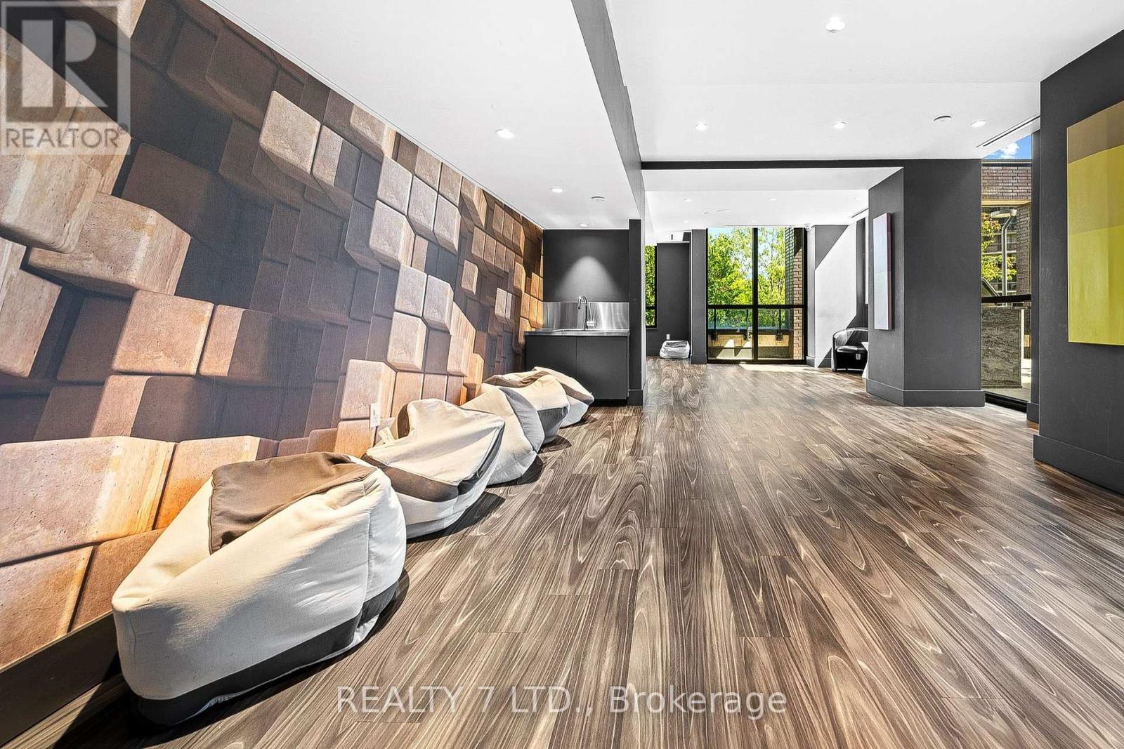 838 - 26 Gibbs Road, Toronto, Ontario  M9B 0E3 - Photo 45 - W12566786