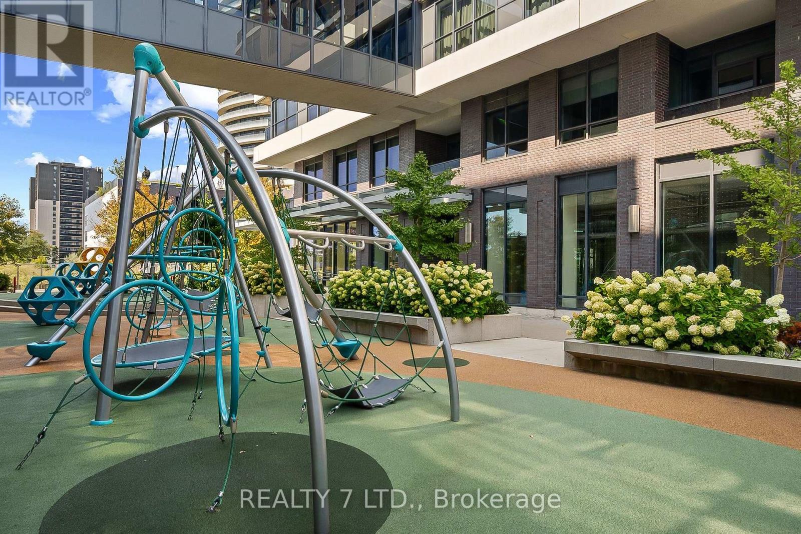 838 - 26 Gibbs Road, Toronto, Ontario  M9B 0E3 - Photo 48 - W12566786