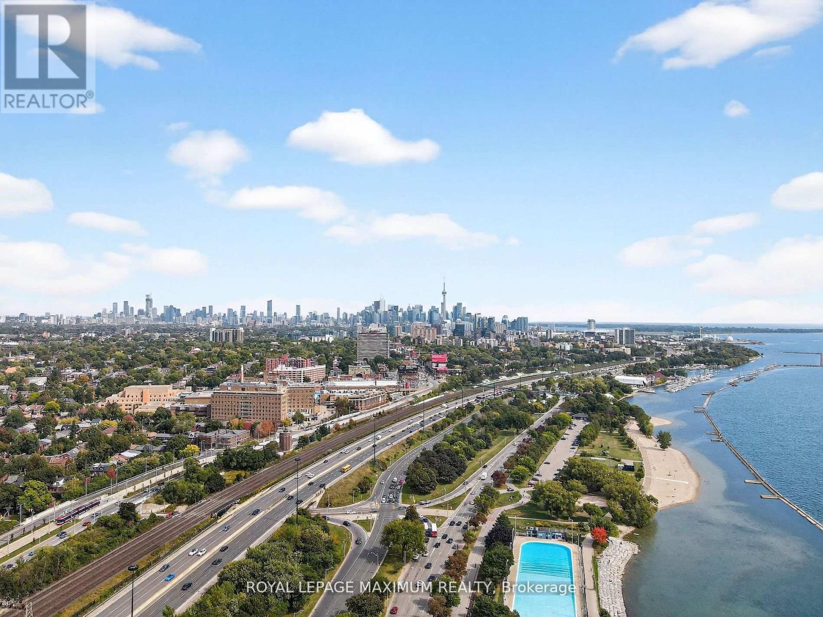 65 Parkdale Road, Toronto, Ontario  M6R 1E3 - Photo 47 - W12566796