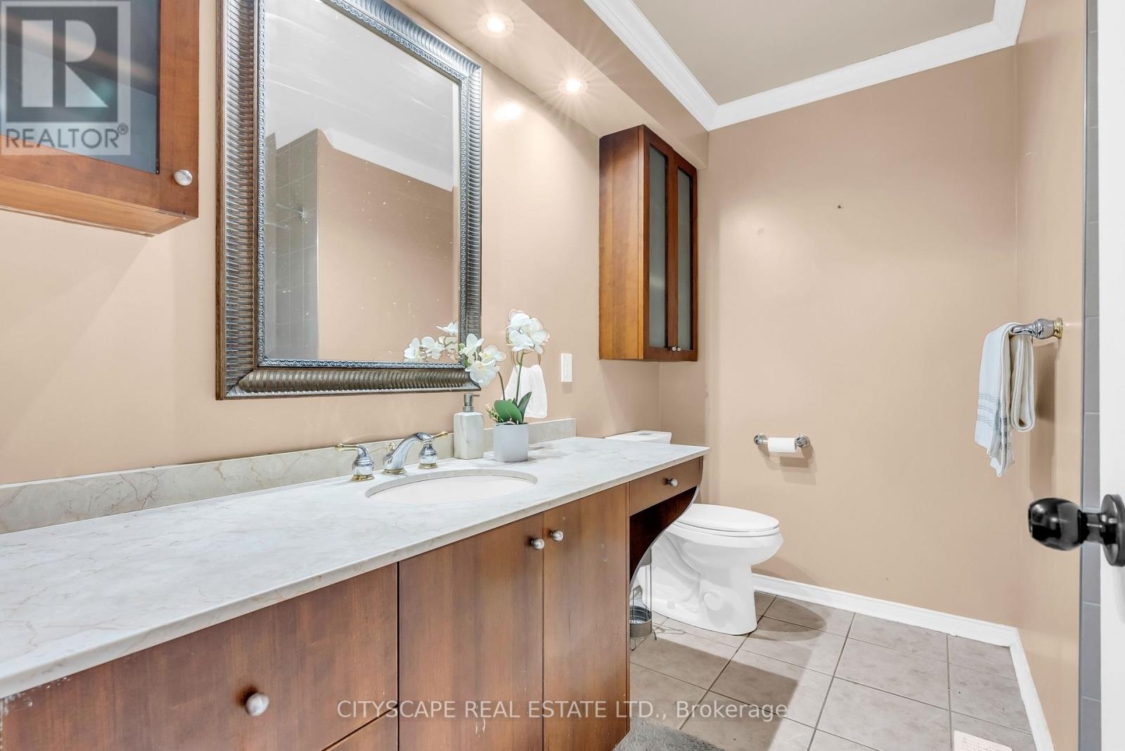 1048 Zimmerman Crescent, Milton, Ontario  L9T 5S6 - Photo 30 - W12566802