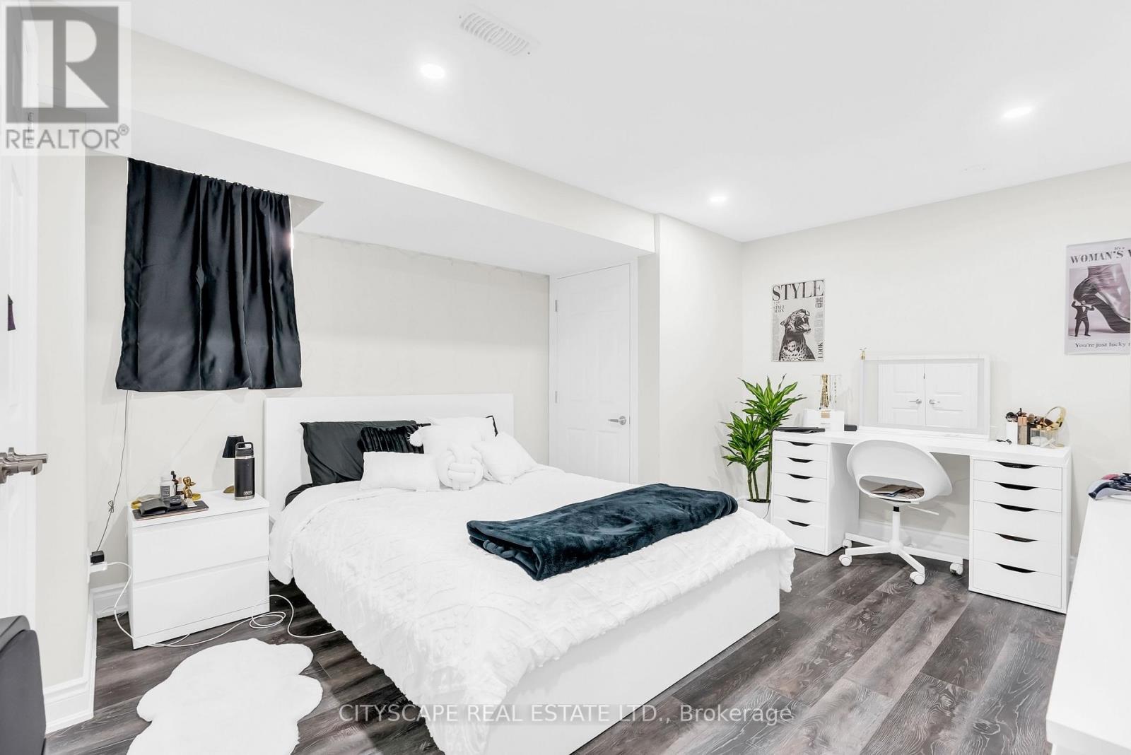 1048 Zimmerman Crescent, Milton, Ontario  L9T 5S6 - Photo 37 - W12566802