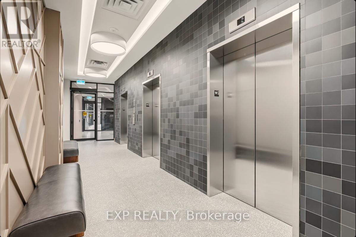 906 - 2495 Eglinton Avenue W, Mississauga, Ontario  L5M 2T2 - Photo 6 - W12566824