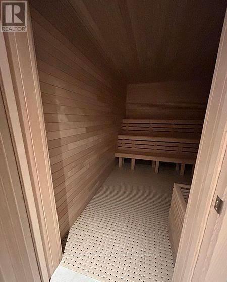 1705 - 395 Square One Drive S, Mississauga, Ontario  L5B 0P6 - Photo 13 - W12566850