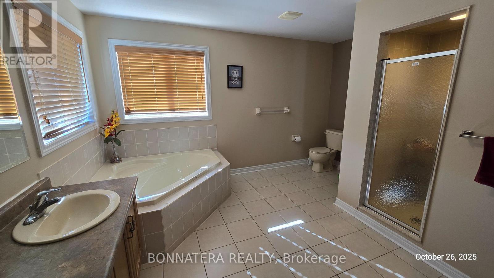 3156 Clipperton (Main & Upper & Part Of Basement) Drive, Mississauga, Ontario  L5M 0C2 - Photo 15 - W12566882