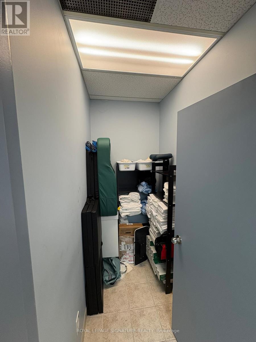 305 - 1017 Wilson Avenue, Toronto, Ontario  M3K 1Z1 - Photo 15 - W12566952