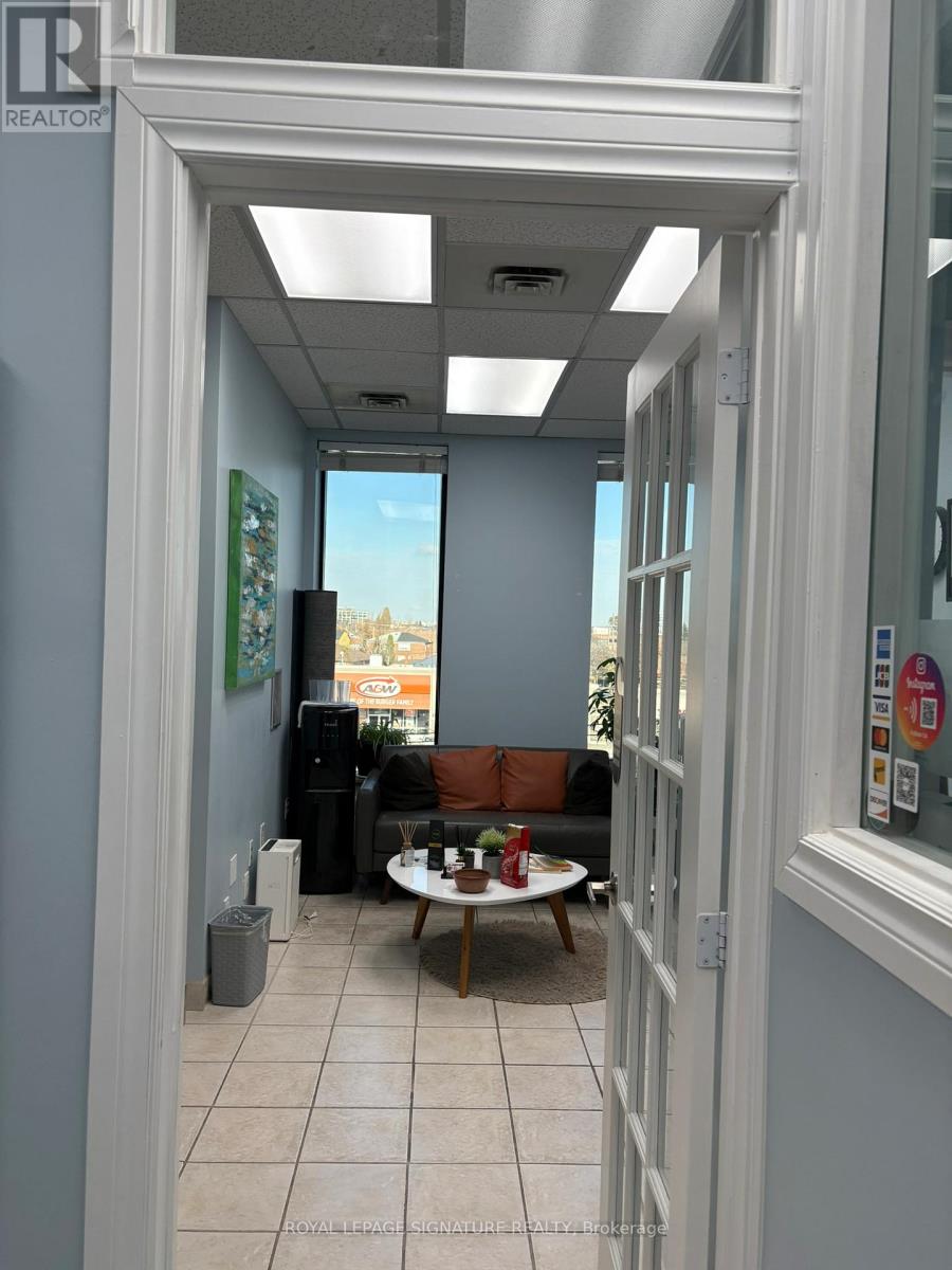 305 - 1017 Wilson Avenue, Toronto, Ontario  M3K 1Z1 - Photo 8 - W12566952