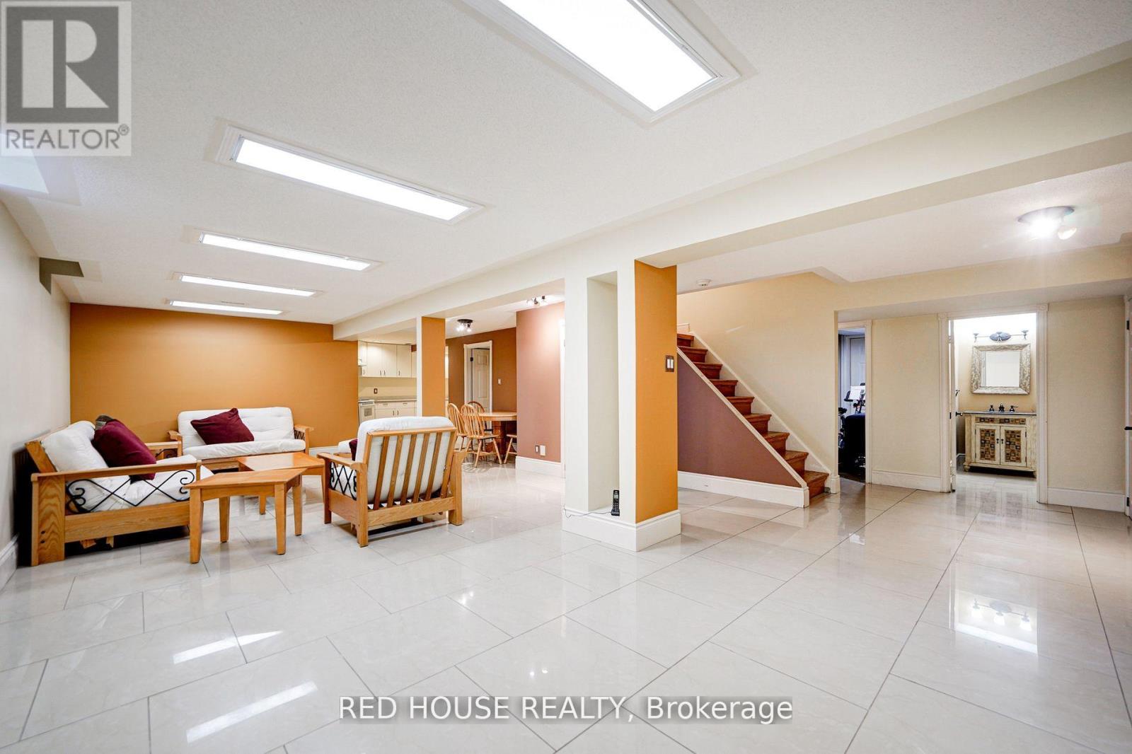 BSMT - 4450 MAYFLOWER DRIVE, Mississauga, Ontario