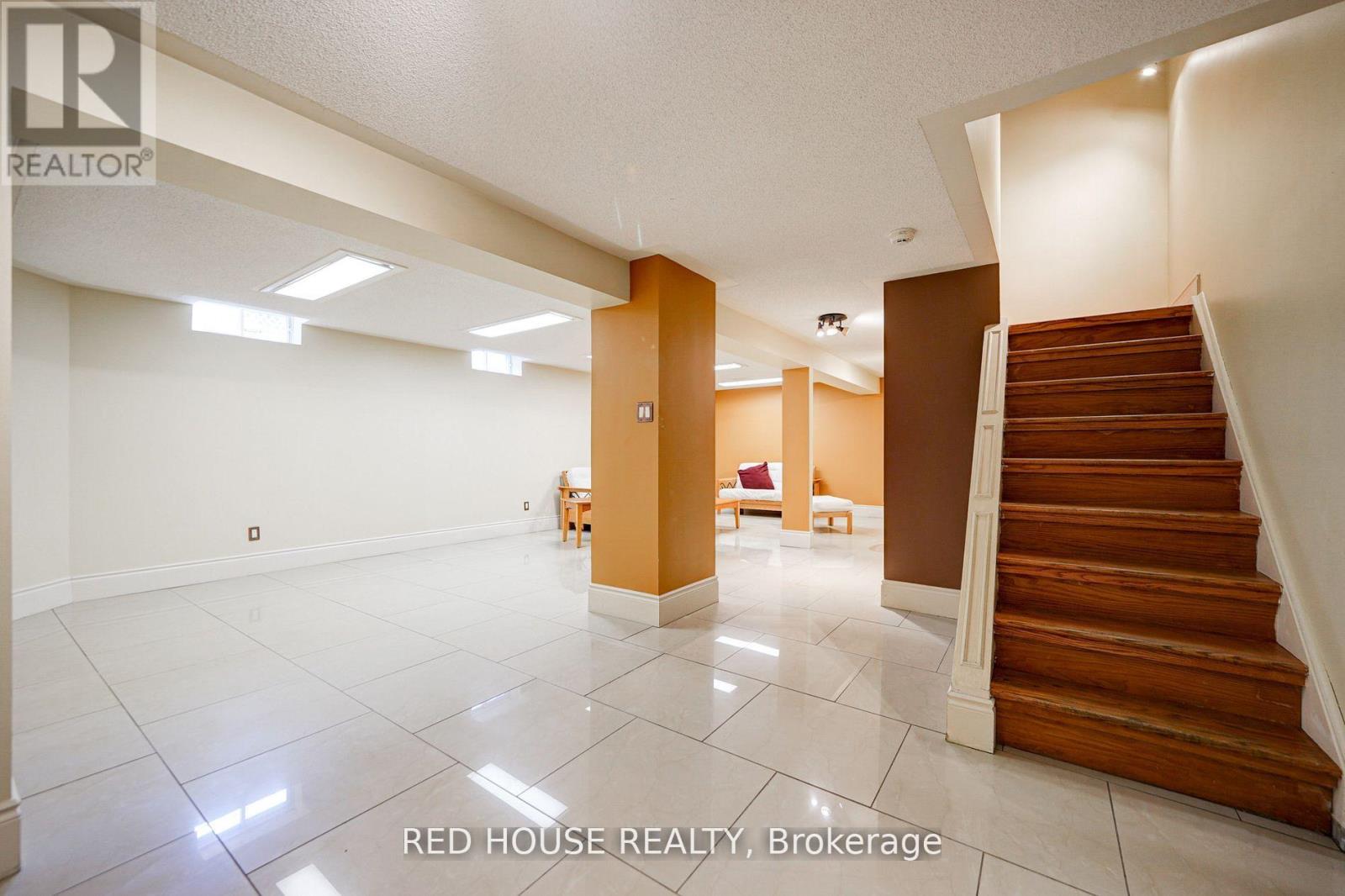 Bsmt - 4450 Mayflower Drive, Mississauga, Ontario  L5R 1S6 - Photo 2 - W12566968