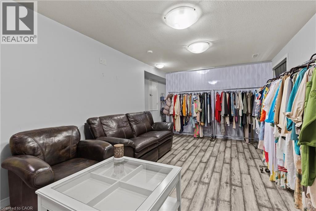 9147 Hendershot Boulevard, Niagara Falls, Ontario  L2H 0E3 - Photo 26 - 40789652