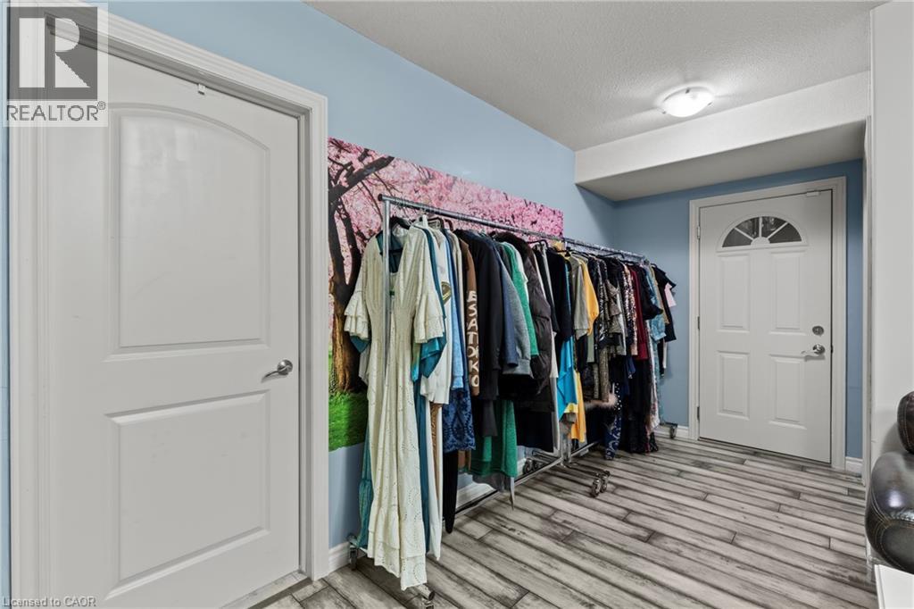 9147 Hendershot Boulevard, Niagara Falls, Ontario  L2H 0E3 - Photo 27 - 40789652