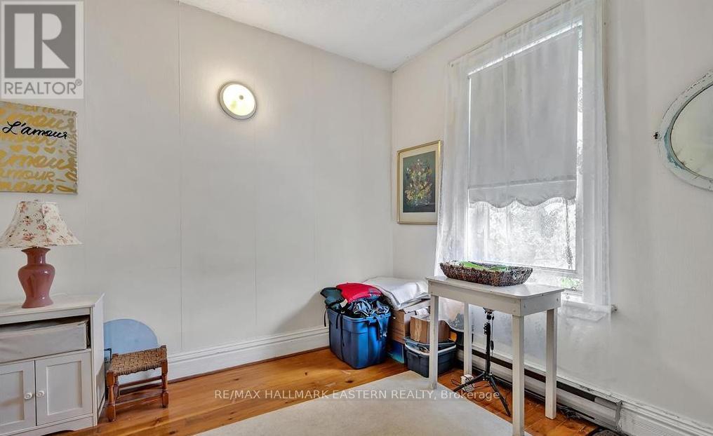 2057 Old Highway 28, Douro-Dummer, Ontario  K0L 3G0 - Photo 44 - X12567040