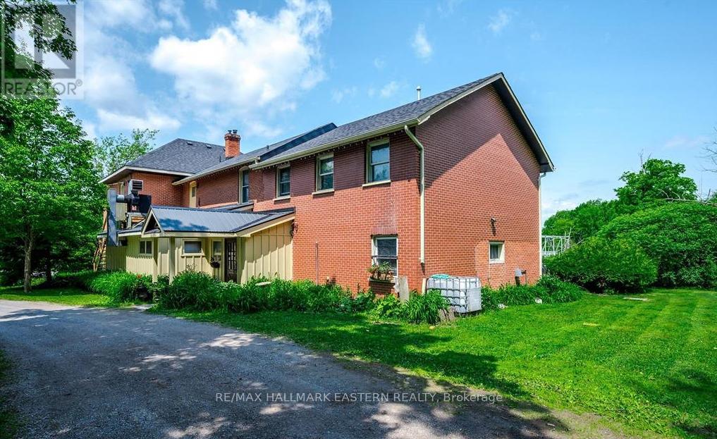 2057 Old Highway 28, Douro-Dummer, Ontario  K0L 3G0 - Photo 46 - X12567040