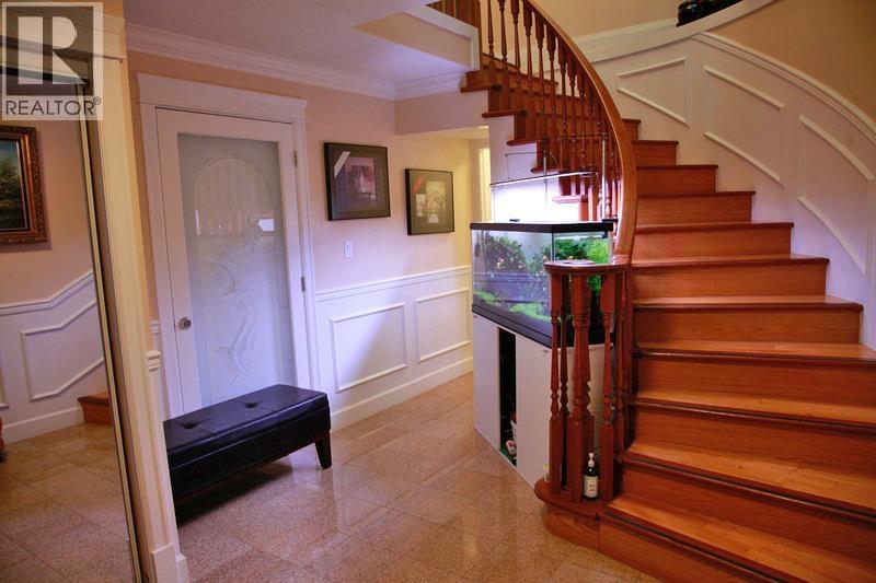 2038 E 40th Avenue, Vancouver, British Columbia  V5P 1J3 - Photo 10 - R3068623