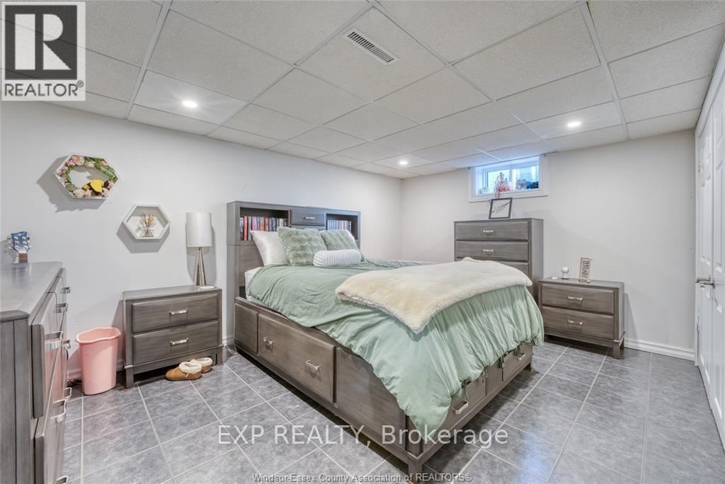 111 Danforth Avenue, Leamington, Ontario  N8H 2R1 - Photo 32 - X12566852