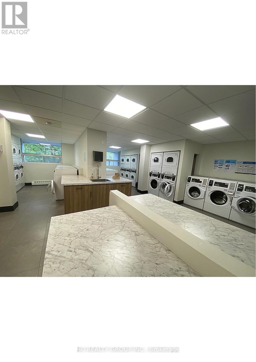 1903 - 150 Charlton Avenue E, Hamilton, Ontario  L8N 3X3 - Photo 17 - X12566888