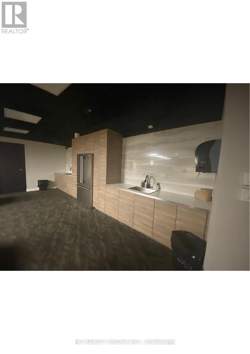 1903 - 150 Charlton Avenue E, Hamilton, Ontario  L8N 3X3 - Photo 28 - X12566888