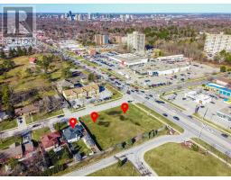 17 HIGHVIEW AVENUE W, London South, Ontario