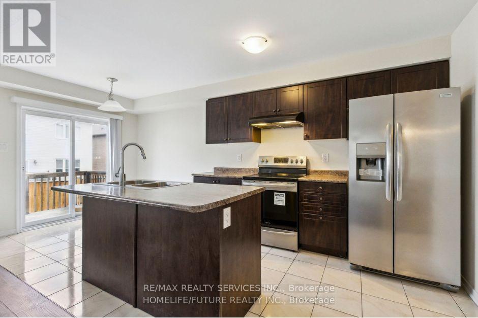 31 Cole Crescent, Brantford, Ontario  N3T 0P4 - Photo 5 - X12566960