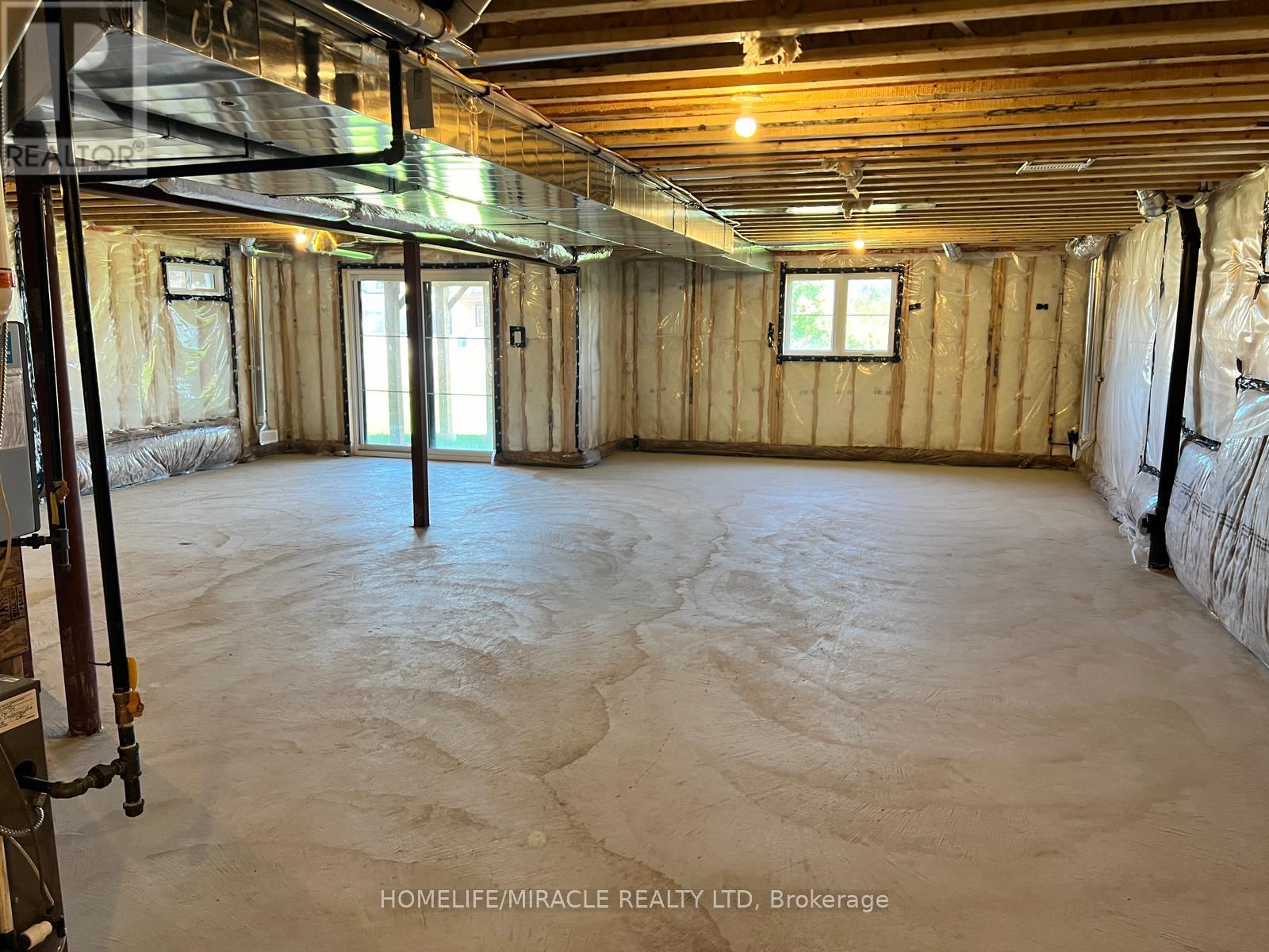 1004 Trailsview Avenue, Cobourg, Ontario  K9A 4K3 - Photo 36 - X12567034