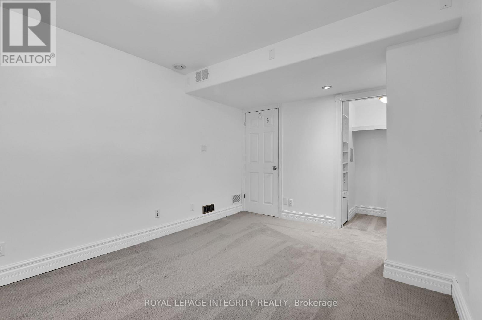 B - 193 Glynn Avenue, Ottawa, Ontario  K1K 1S4 - Photo 21 - X12534852