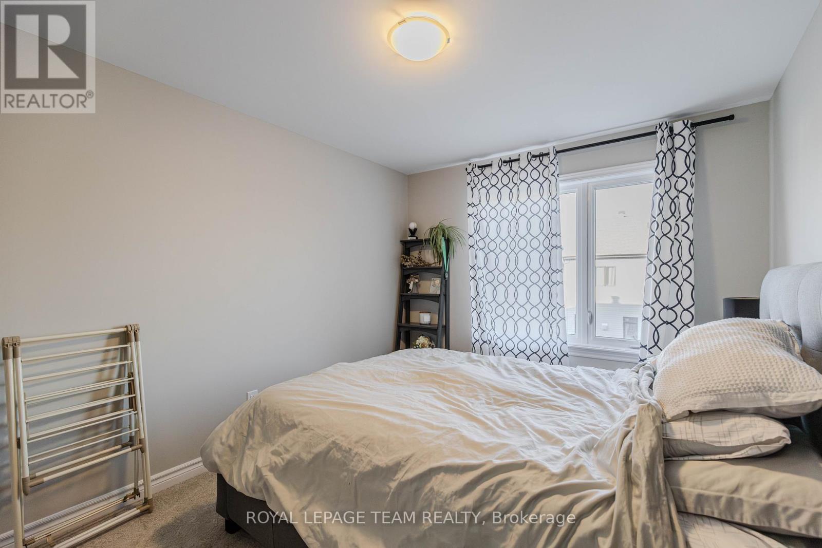 546 Triangle Street, Ottawa, Ontario  K2V 0M5 - Photo 28 - X12565880