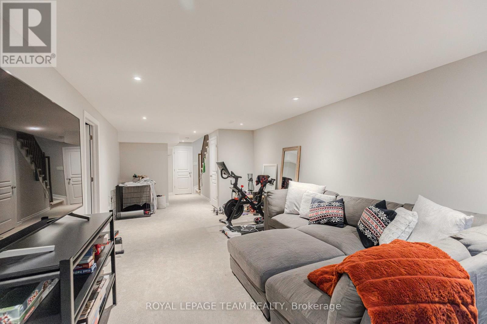 546 Triangle Street, Ottawa, Ontario  K2V 0M5 - Photo 35 - X12565880