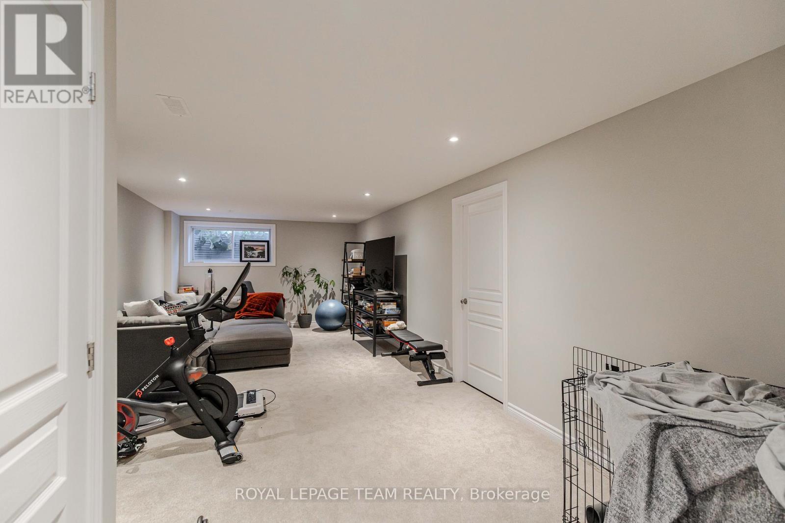 546 Triangle Street, Ottawa, Ontario  K2V 0M5 - Photo 37 - X12565880