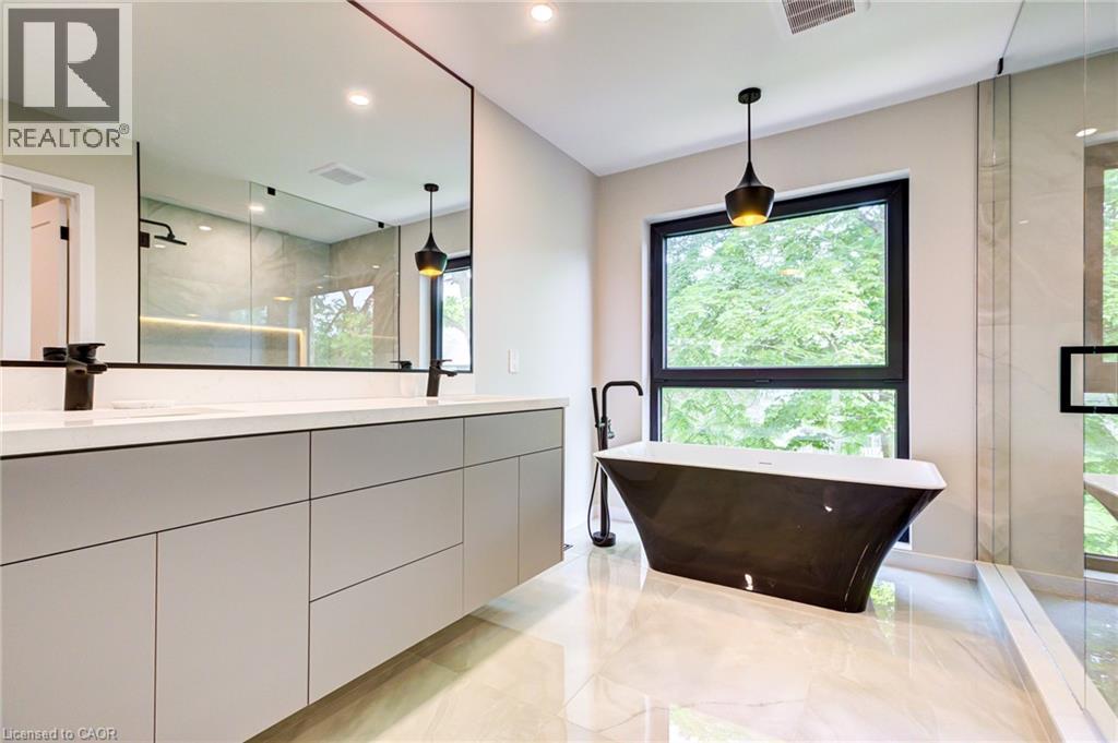 93 Oak Street, Cambridge, Ontario N1R 4L3 - Photo 24 - 40789851