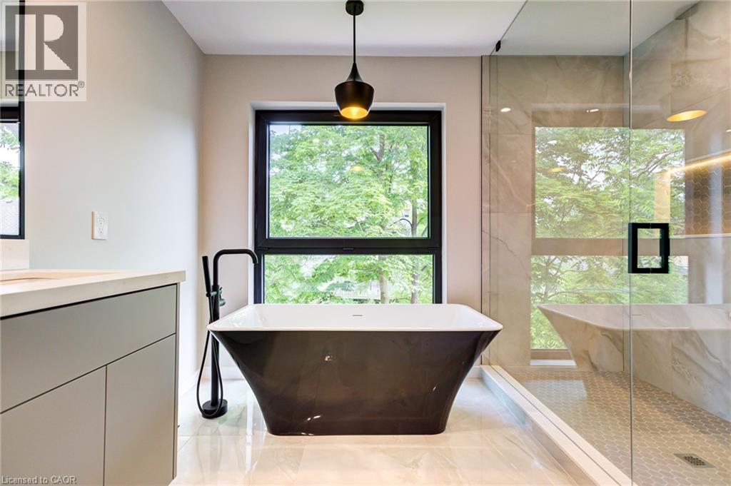 93 Oak Street, Cambridge, Ontario N1R 4L3 - Photo 25 - 40789851