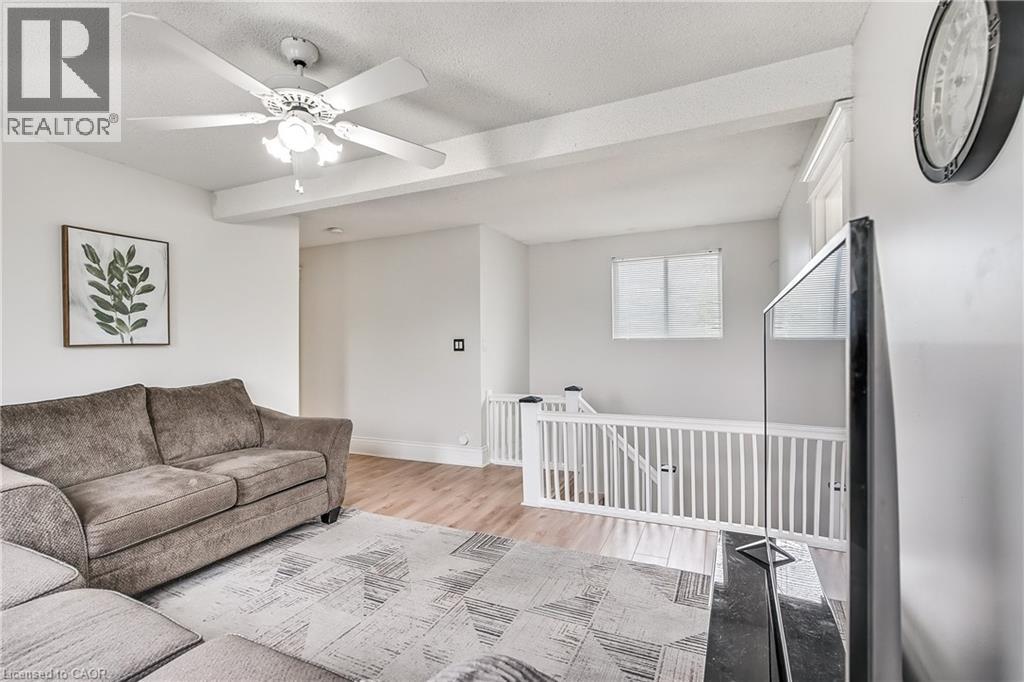 322 Jones Road, Hamilton, Ontario L8E 5N2 - Photo 16 - 40789845