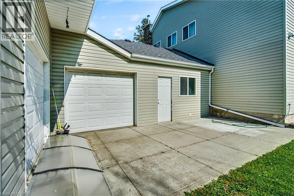 322 Jones Road, Hamilton, Ontario L8E 5N2 - Photo 28 - 40789845