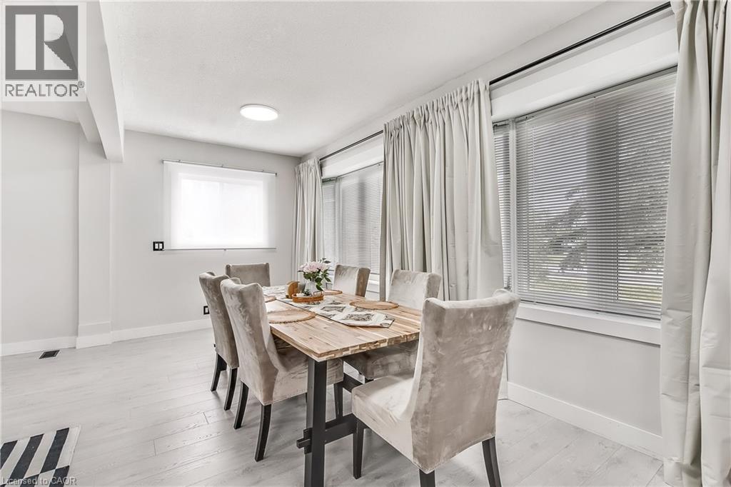 322 Jones Road, Hamilton, Ontario L8E 5N2 - Photo 7 - 40789845