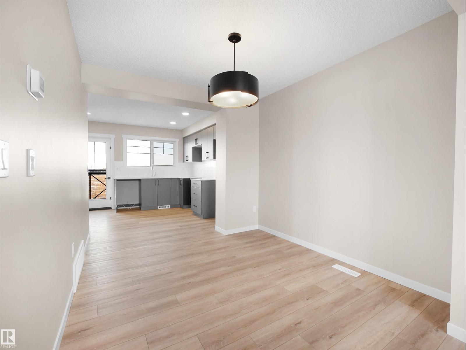 515 Aster Dr Nw, Edmonton, Alberta  T6T 2N8 - Photo 8 - E4466132